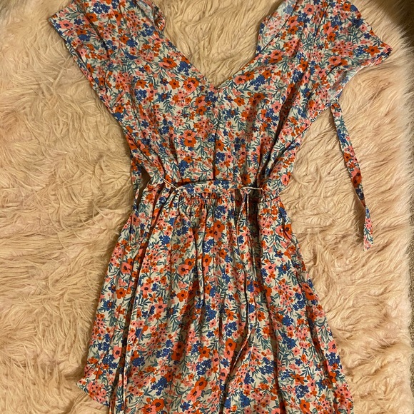 Floral Romper - Picture 1 of 1